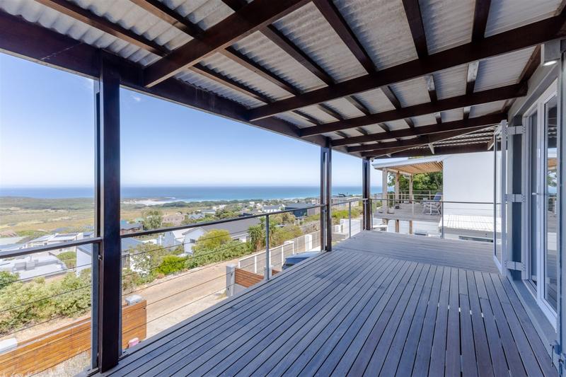 4 Bedroom Property for Sale in Scarborough Western Cape
